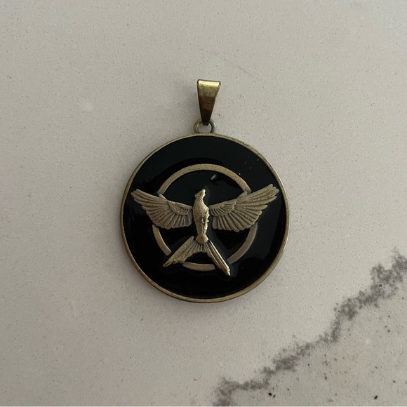 Mockingjay Necklace Pendant - Picture 3 of 5